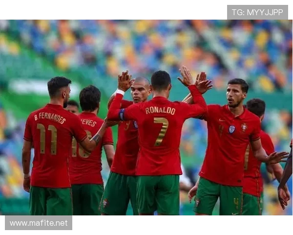 坎塞洛与哈兰德边路驱动差异下形成战术分散趋势 坎塞洛与哈兰德边路驱动差异下形成战术分散趋势