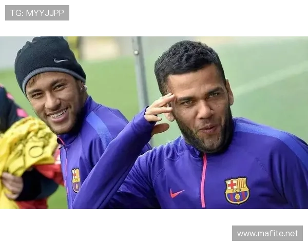 内马尔发了个朋友圈，豪车比我家房还多，真是另一个星球的人活法啊