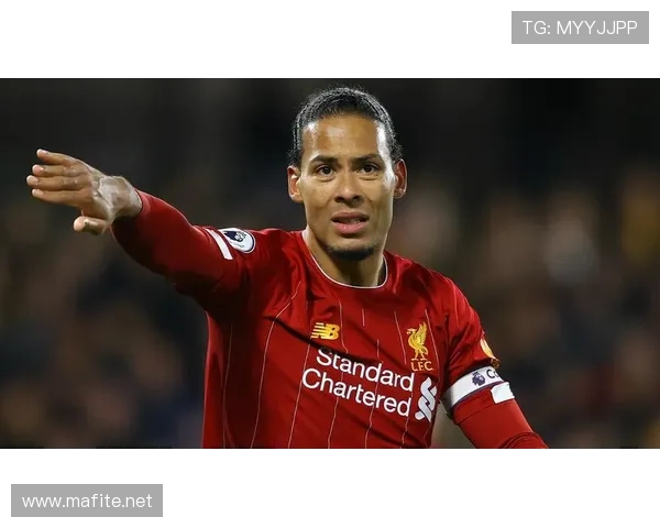 范戴克：欧足联年度最佳球员中的中卫代表解析